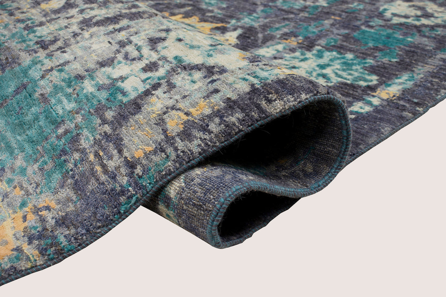 Art Inspired - Erased Transition Rug